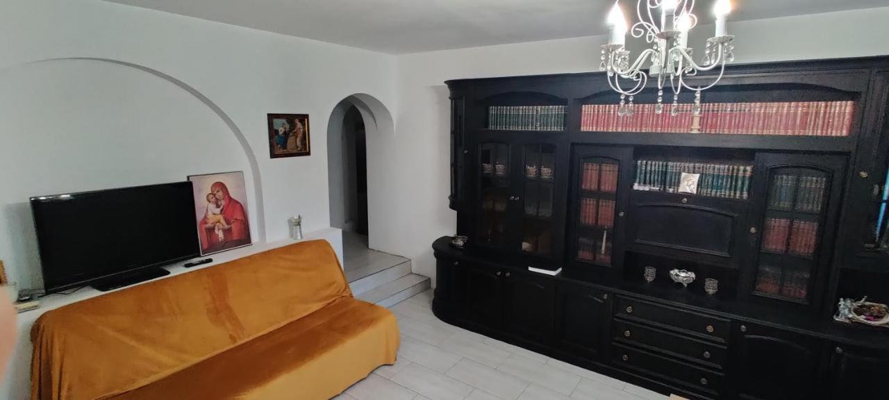 Отель Casa Narcisa Бэиле-Еркулане Экстерьер фото